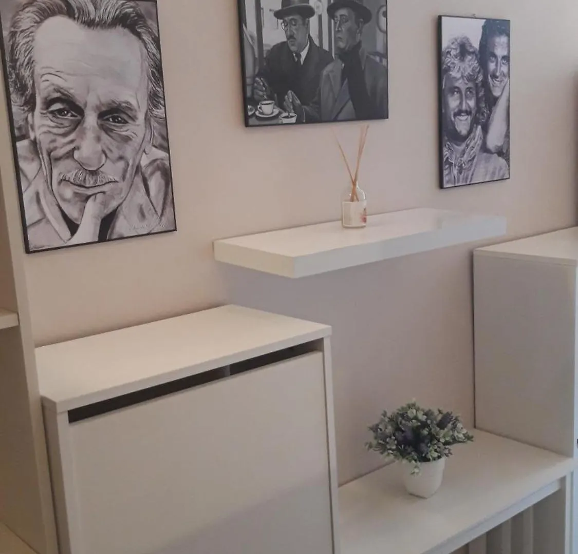 La Dimora Di Dora Apartment Naples